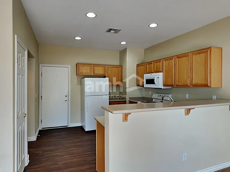 255 Integrity Ridge Dr — Photo 4