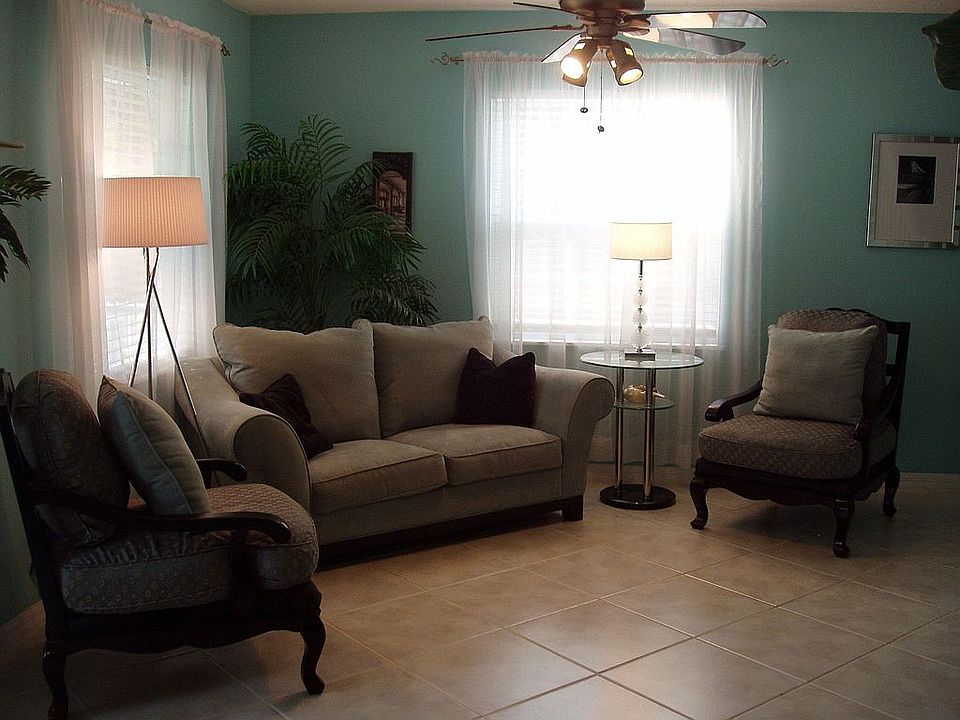 Formal Livingroom