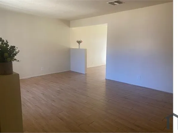 3838 W 105th St APT 4, Inglewood, CA 90303