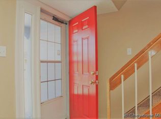 2633 Sagebrush Ave, Cheyenne, WY 82009