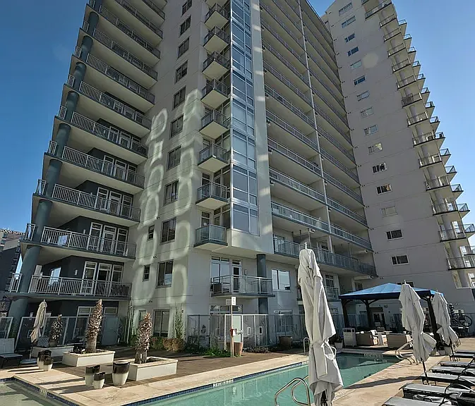 603 Davis St #1605 — Photo 34