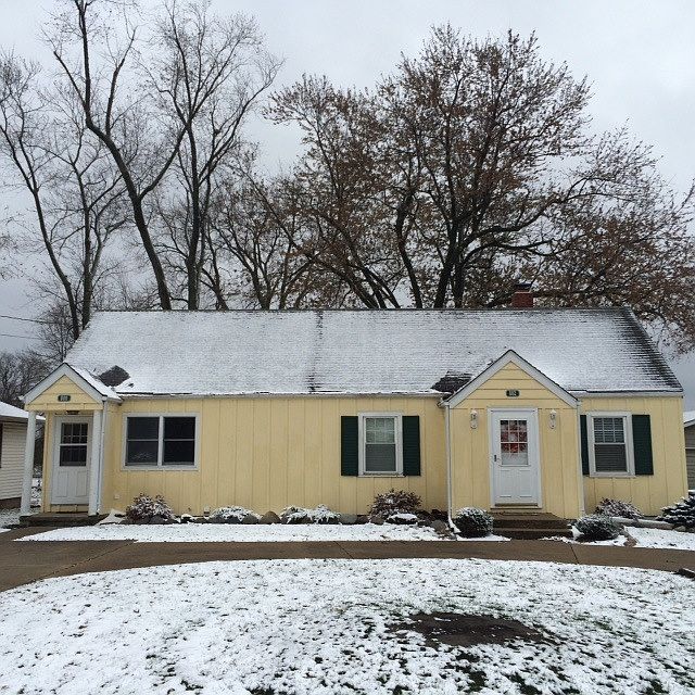 1st image of 800 W Shenandoah Dr
