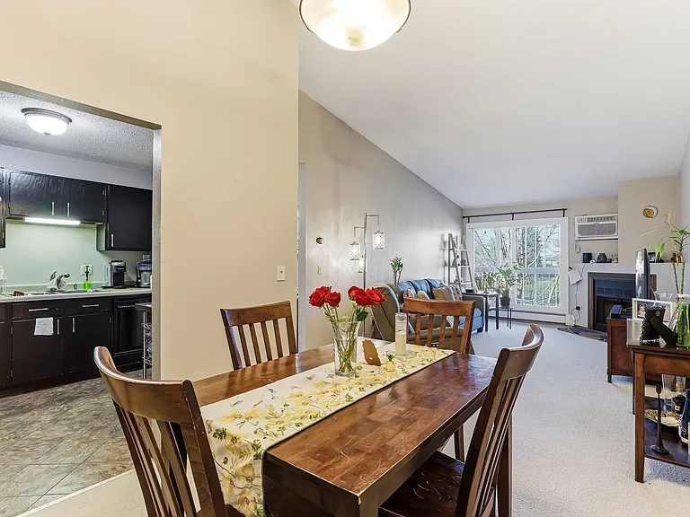 3850 Plymouth Blvd #323 — Photo 18