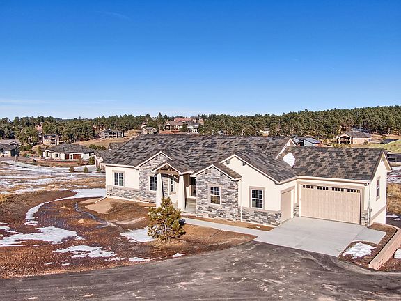 3rd image of 3887 Needles Dr