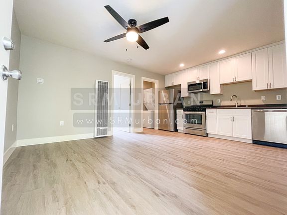 4th image of 4027 Cherokee Ave #Q
