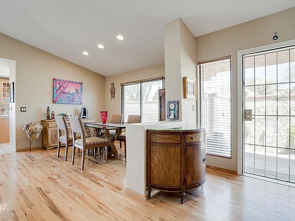 4th image of 5147 E Woodspring Dr
