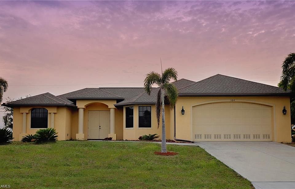 1st image of 104 NW 15th Pl