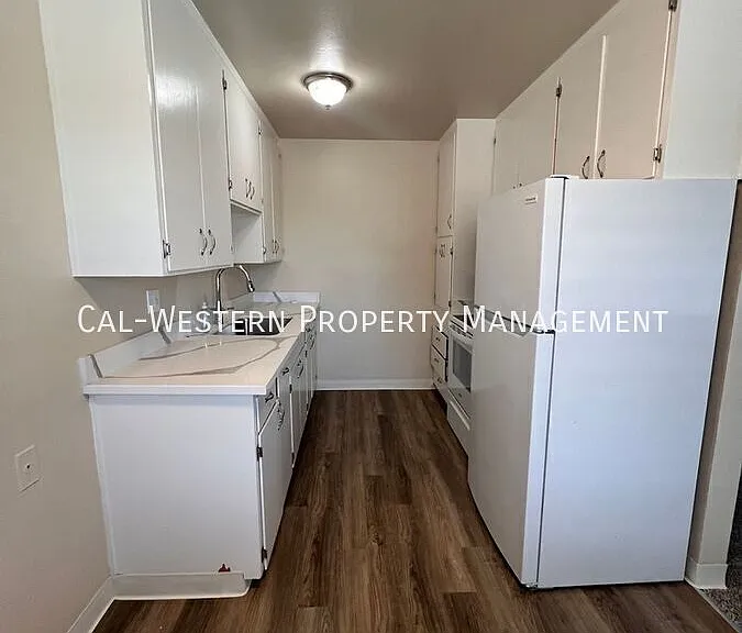 3056 Van Sansul Ave #8 — Photo 4