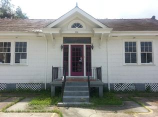 816 Rupp St, Gretna, LA 70053