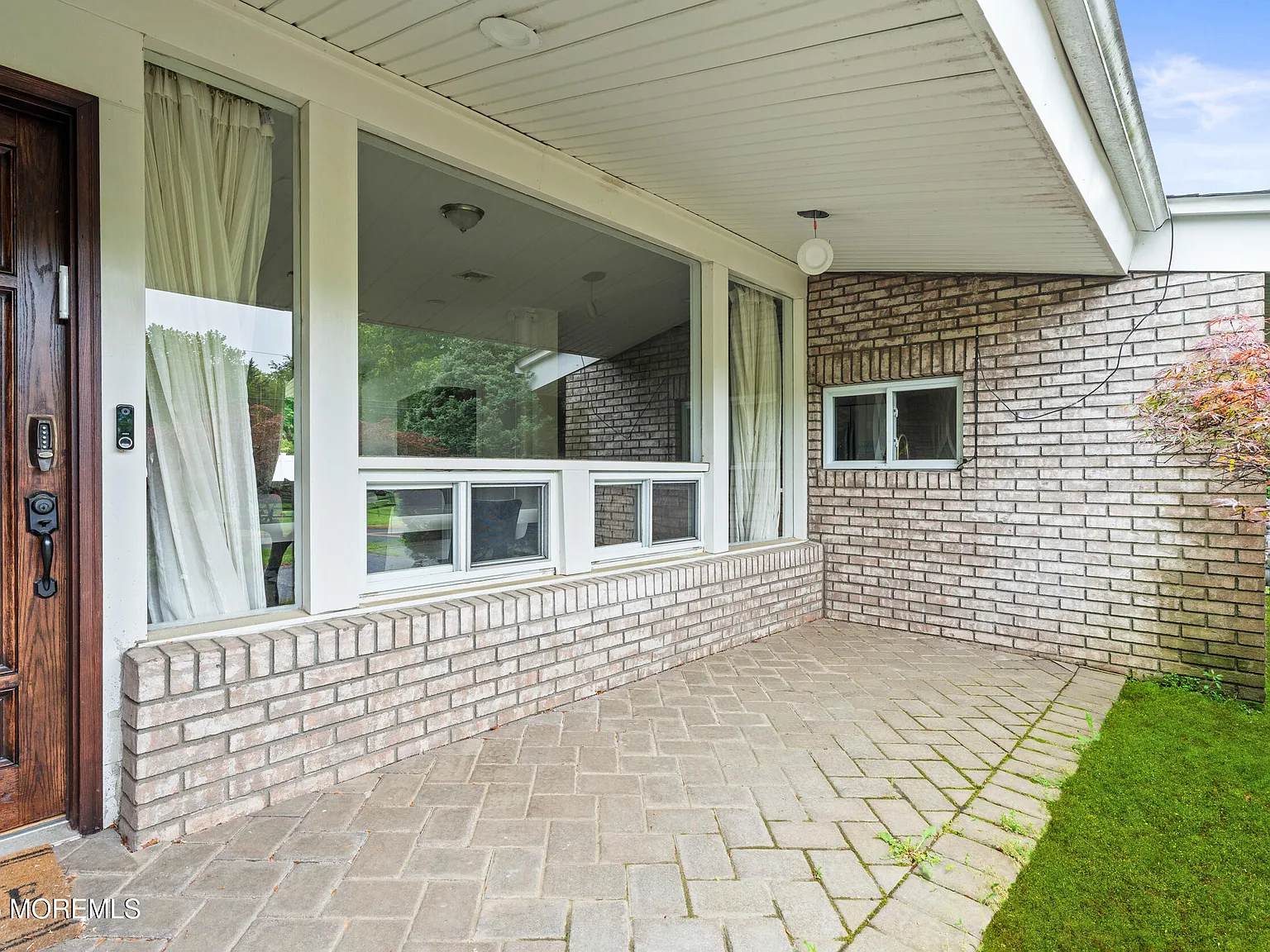 4 bed, $2,800 — Photo 3