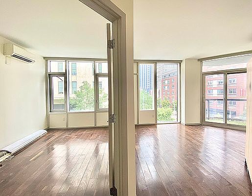 3rd image of 40 N 4th St #18GM