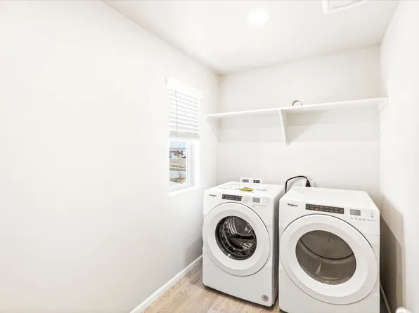 The Aspen Plan, Horizon Uptown: The Mountain Collection