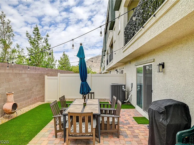 3715 Brilliant Sunset St — Photo 45