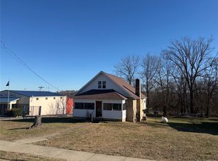 811 Highway 42, Iberia, MO 65486