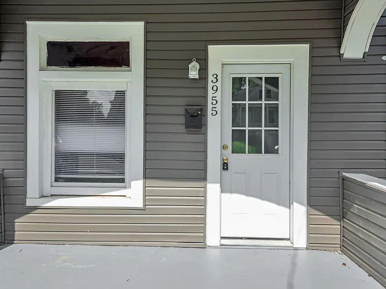 3955 Trevor Ave — Photo 28