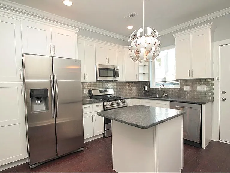 1525 S Dorrance St — Photo 12