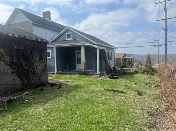 1227 Porter St, Conway, PA 15027