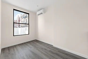 Rented by Silver Line Realty Group NY LLC