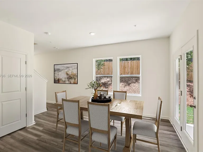 2579 Grey Hawk Dr — Photo 4