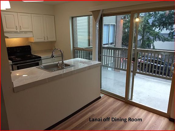 3rd image of 6611 Rainier Ave S APT A