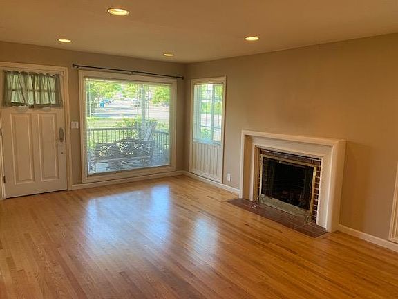 4th image of 1503 Virginia Ave