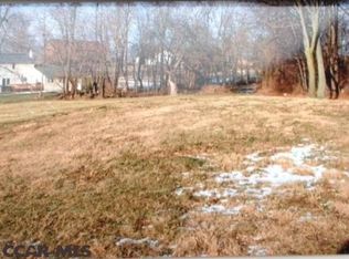 454 Shiloh Rd, State College, PA 16801