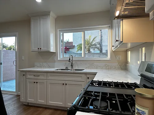 12572 Lorna St Photo 1