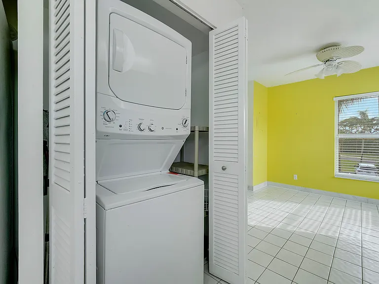 13679 Date Palm Ct #B — Photo 13