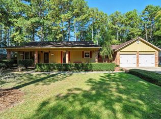 211 Delta Dr, Hattiesburg, MS 39402