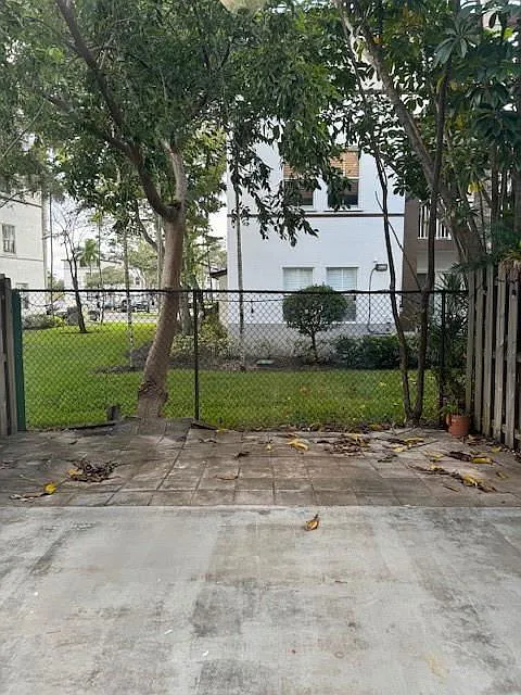 3 bed, 2.5 bath, 1450 sqft, $2,850 — Photo 3