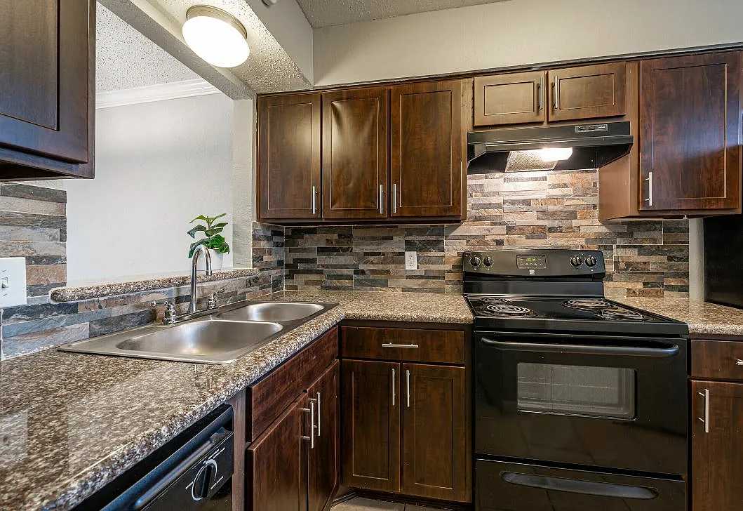 Villas At Braeburn — Photo 2