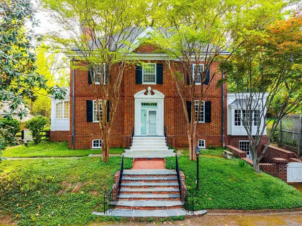 2001 Thomson Rd, Charlottesville, VA 22903