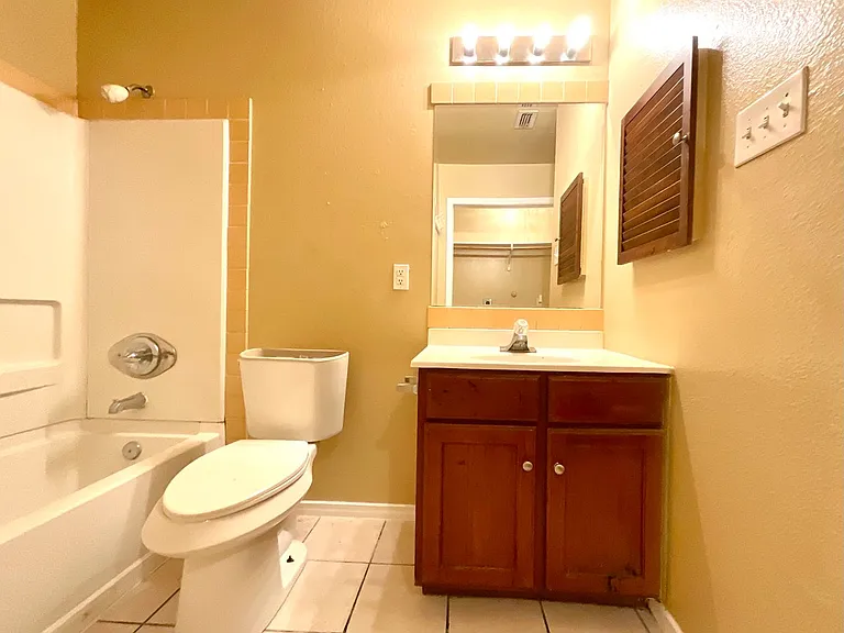 422 Amires Pl — Photo 21