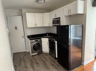 208 Thompson St APT 7, New York, NY 10012