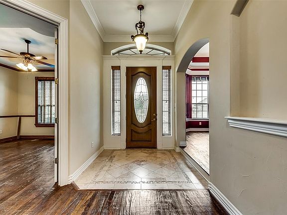 5th image of 8241 Glenwick Dr