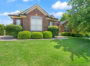 3435 Royal Lake Drive, Floyds Knobs, IN 47119