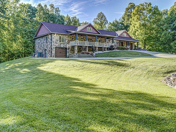 14th image of 167 Tailwater Rd