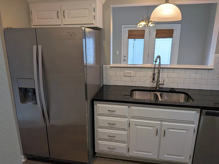 452 W Dogwood Ct — Photo 10