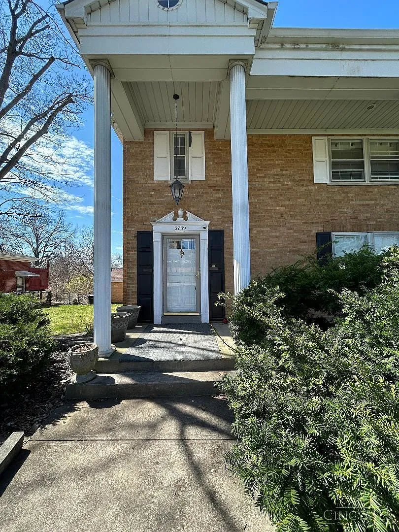 Building Photo - 5759 Colerain Ave #2