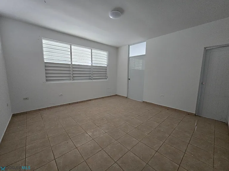129 Cll Providencia Reparto Lopez #1A — Photo 10
