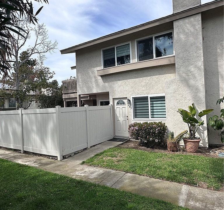 1st image of 245 Countryhaven Rd