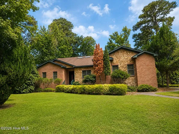 146 Lismore Drive, Winterville, NC 28590