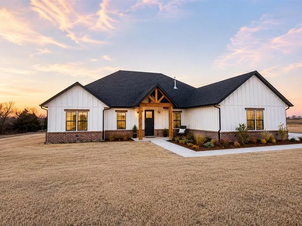 4348 Raymond Ln, Guthrie, OK 73044