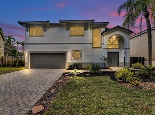 11208 Rhapsody Rd, Hollywood, FL 33026