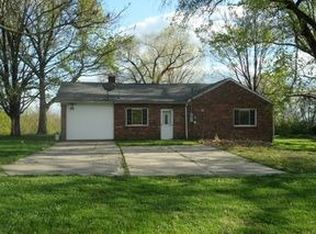 668 Wilson Creek Rd, Lawrenceburg, IN 47025