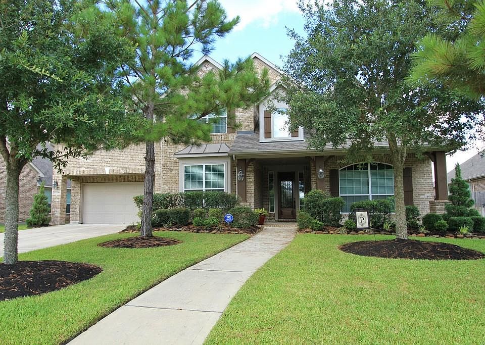 1st image of 15706 Misty Leaf Ln