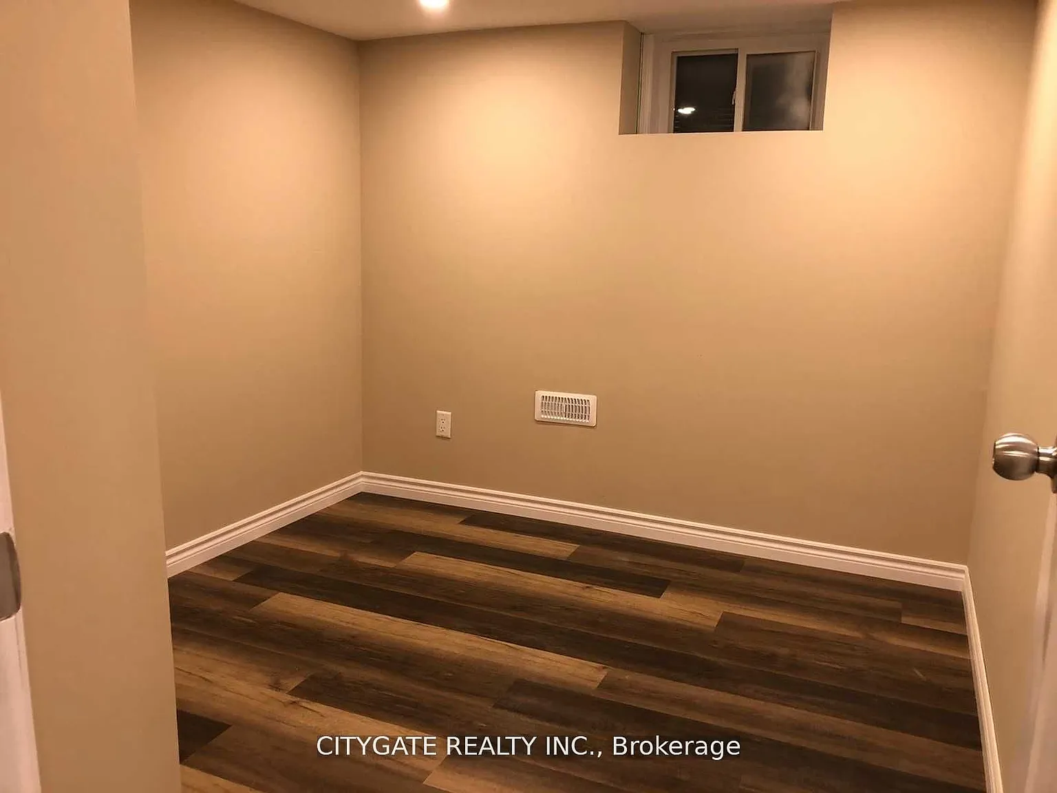 2 bed, $1,450 — Photo 4