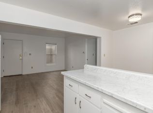 512 10th St APT 1A, Sacramento, CA 95814