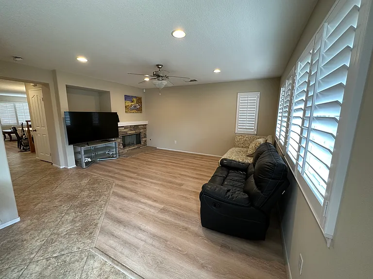 2471 N Cameo Ct — Photo 6