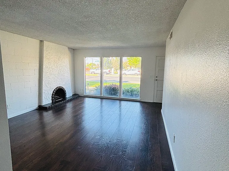 115 S Granada Dr #2 — Photo 8
